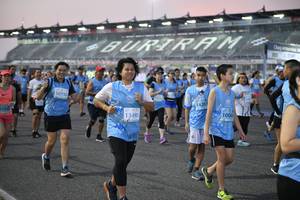 BIB: 70309, 501
                            <button type="button" onclick="openModal(10463530)" class="btn btn-primary btn-sm float-right btn-popup" data-toggle="modal" data-target=".modal-high-quality">
                        <i class="fas fa-shopping-cart"></i> Add to Cart
                    </button>
                                            <button type="button" onclick="isThisMe(10463530, true)" class="btn btn-success btn-sm float-right btn-popup btn-isme hidden" data-toggle="tooltip" data-placement="bottom" title="นี่คือรูปของคุณใช่ไหม คลิกที่นี่เพื่อเอาเข้าอัลบั้ม">
                        <i class="fas fa-plus"></i> Add to album
                    </button>
                    <button type="button" onclick="isThisMe(10463530, false)" class="btn btn-warning btn-sm float-right btn-popup btn-isnotme hidden">
                        <i class="fas fa-ban"></i> Remove from album
                    </button>